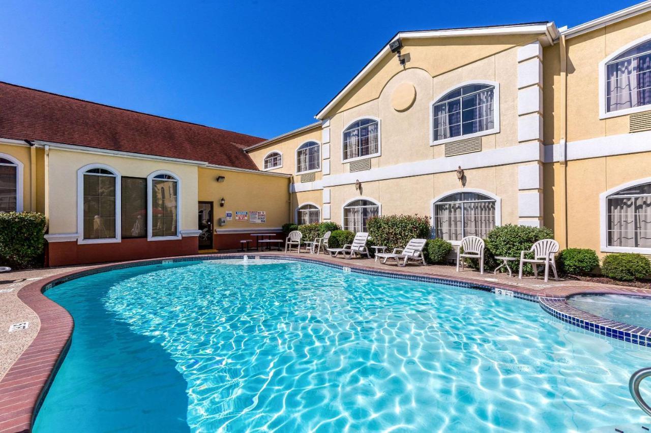 Quality Suites North Houston - Spring Westfield Exterior foto
